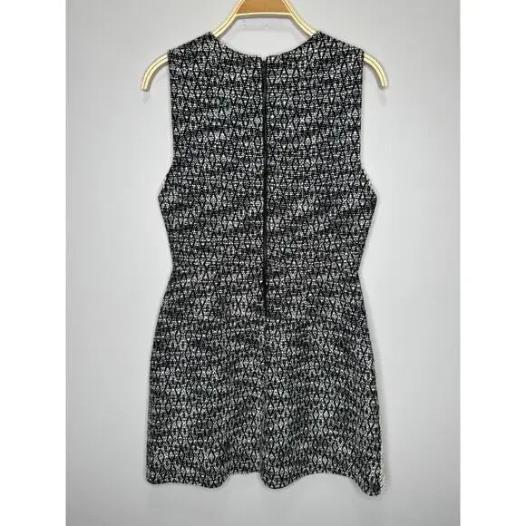 Alice + Olivia Sally Side Zip Tweed Mini Dress 8 Black White Business Casual NEW - Picture 6 of 13